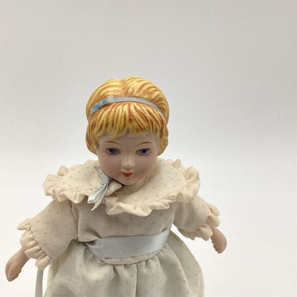 Vintage 1983 Avon Victorian Porcelain Doll 7.5”Blonde Blue Eyes - Picture 12 of 12